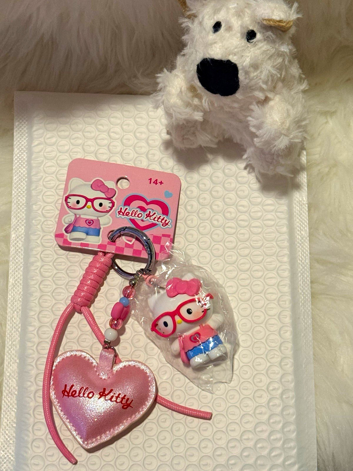Hello Kitty Heart Pendant Beaded Key Chain Charm Pink/White Plastic Metal