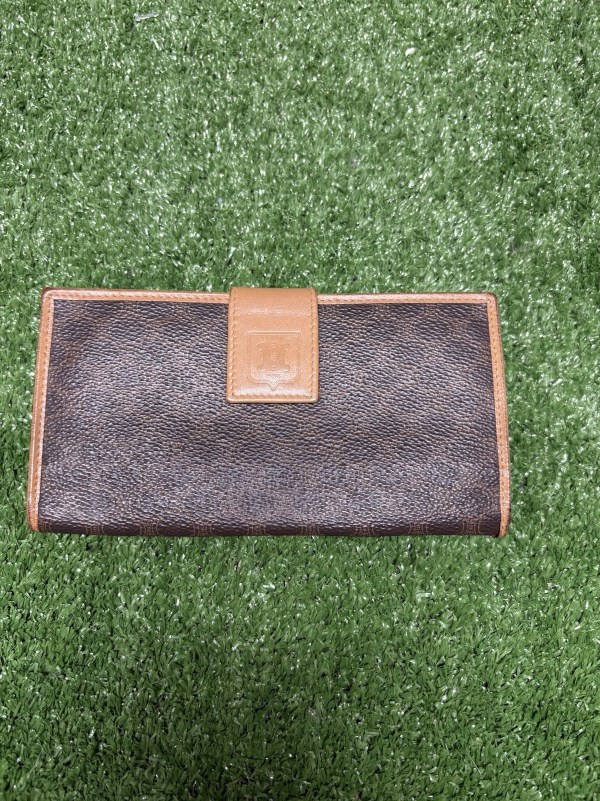 AUTHENTIC CELINE VINTAGE MACADAM LEATHER LONG SNAP WALLET BROWN