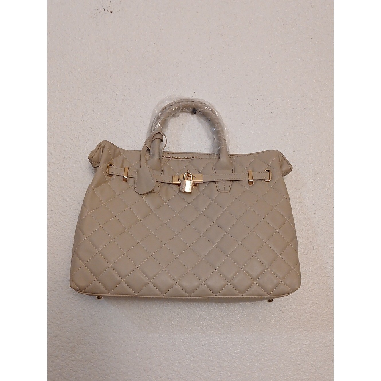 Studio Badgley Mischka Cream Quilted Satchel Gold Lock Purse New With Tags
