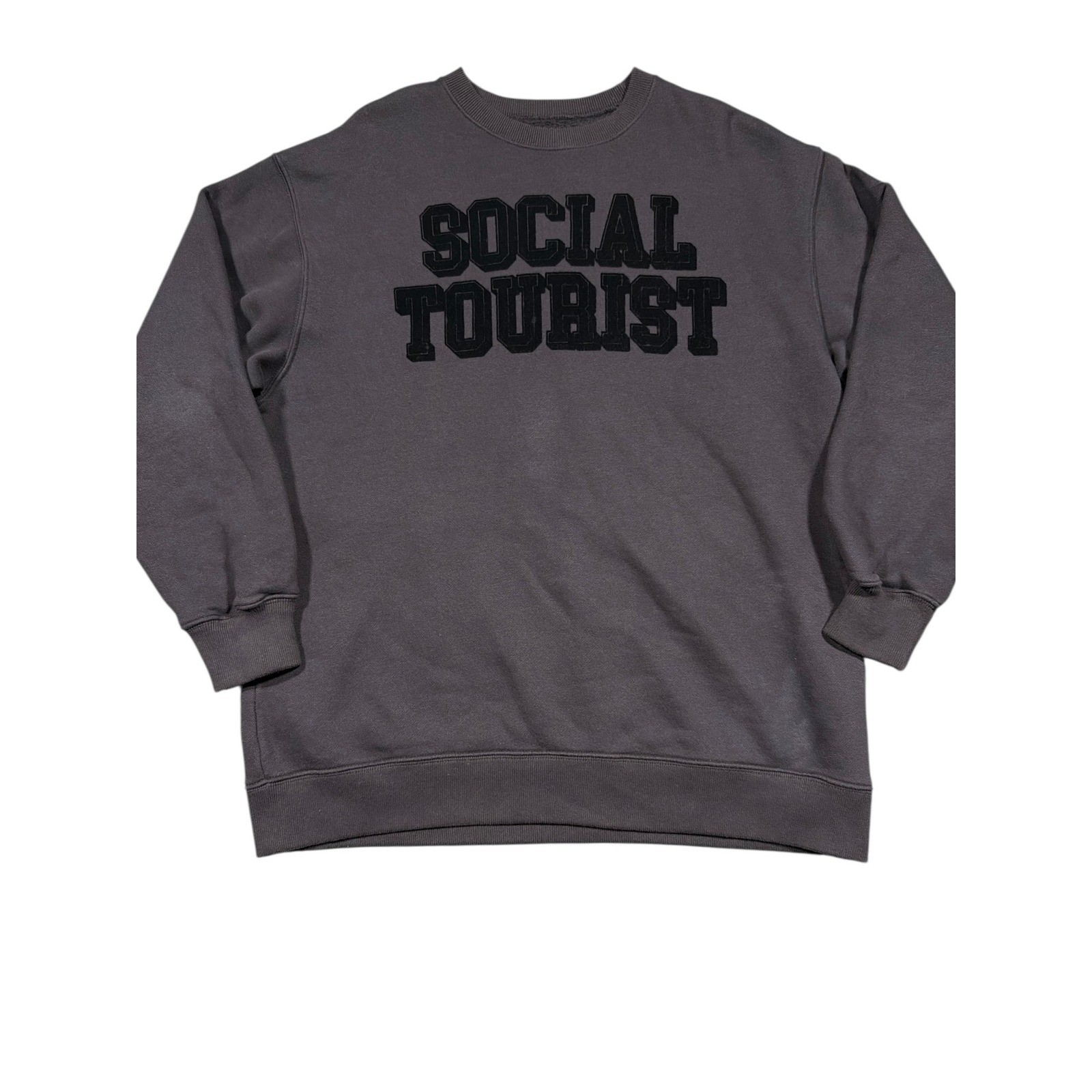 Social Tourist Crewneck Sweatshirt Womens XS Gray Graphic Pullover Casual