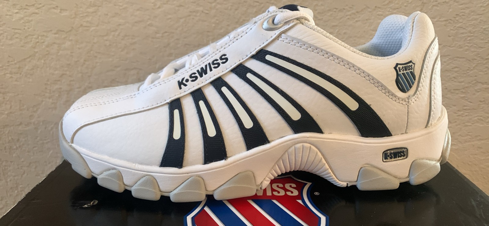 K-Swiss ST330 Men\'s Sneakers 02297-174-M – White/Nvy/Deepwtr/Plat size 8