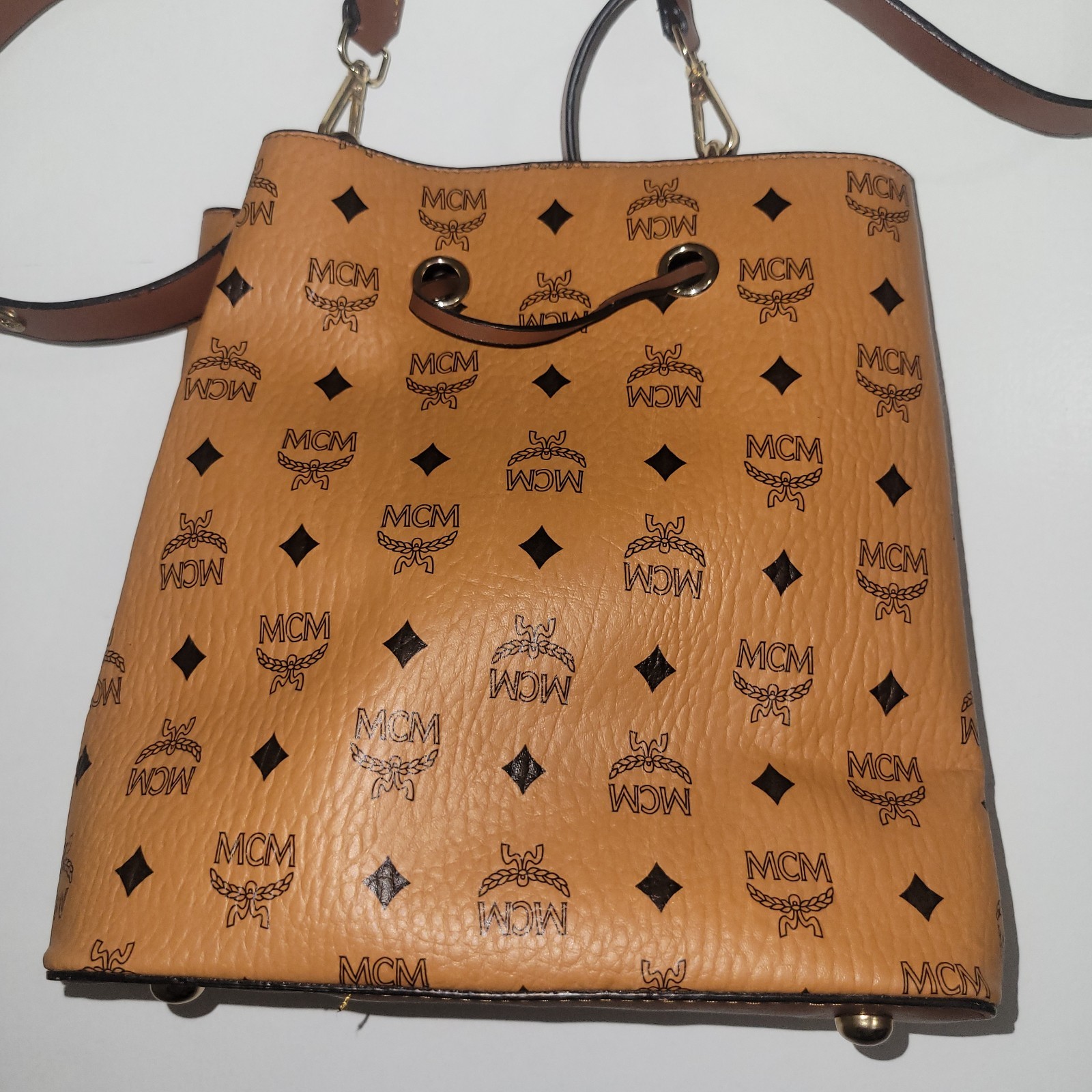 Rare MCM Visetos Cognac Drawstring Bucket Bag Crossbody Shoulder Authentic