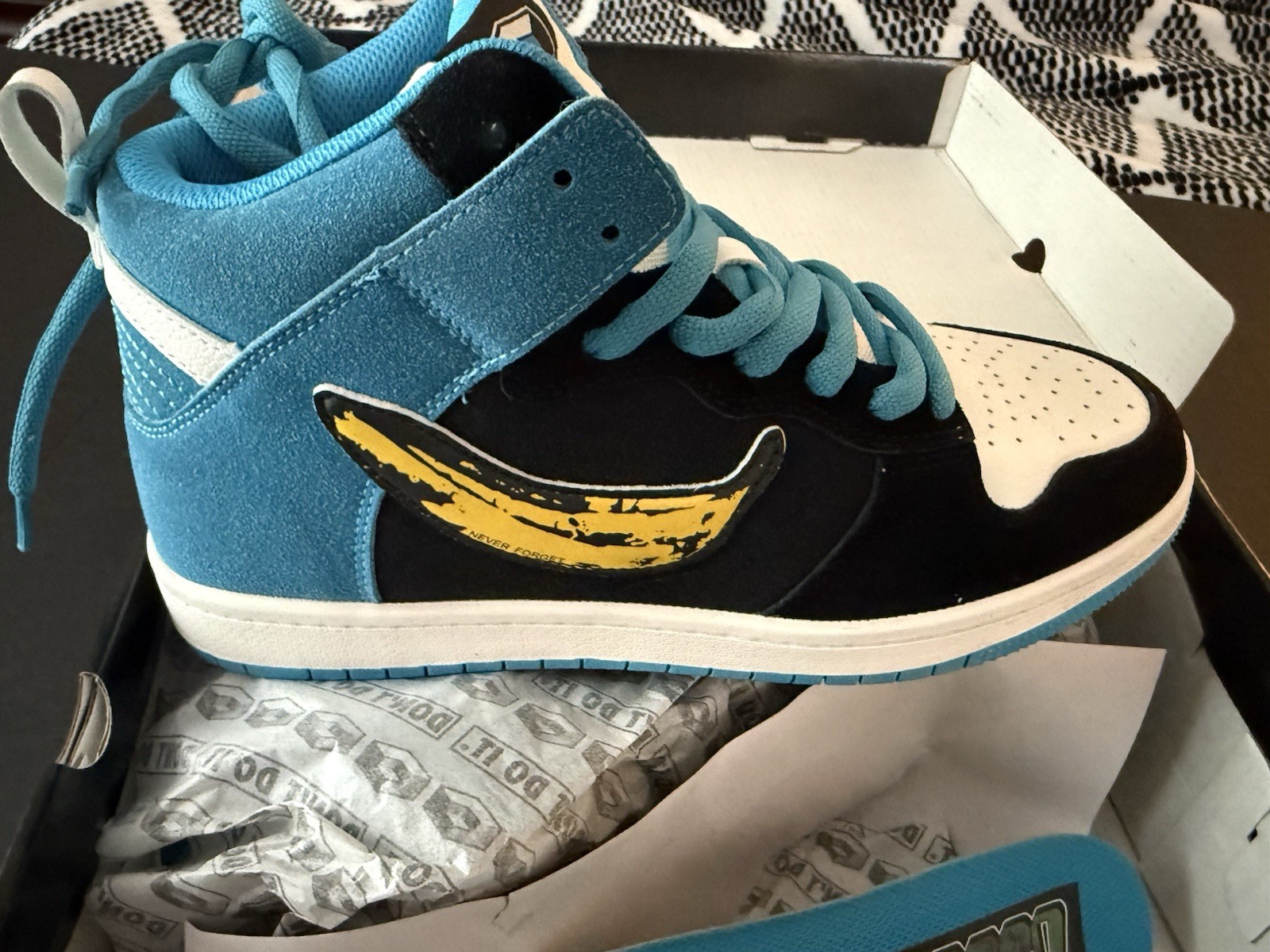 Consolidated BS DRUNK HIGH Black Blue Size 10.5 SB Low Pro Bratrud Send Help NOS