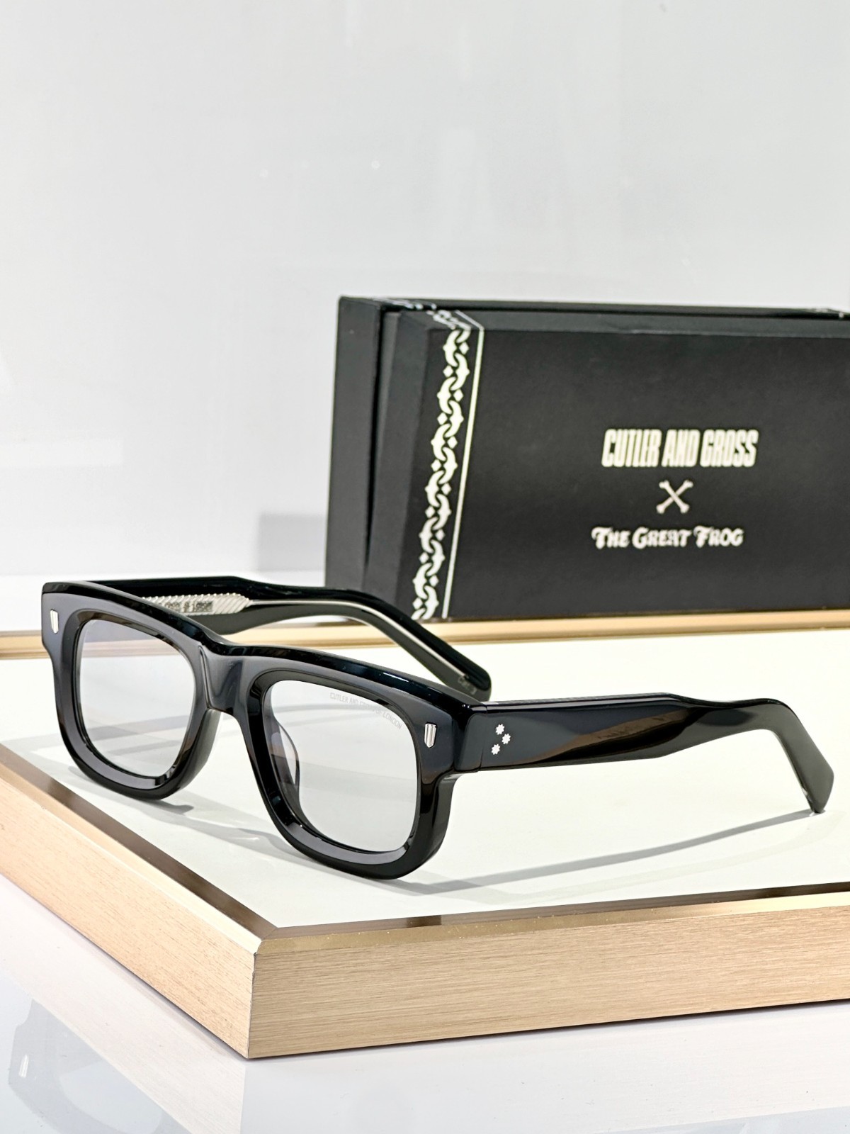 Cutler and Gross Style Handmade Thick Square Acetate Sunglasses Eyewear 50-23