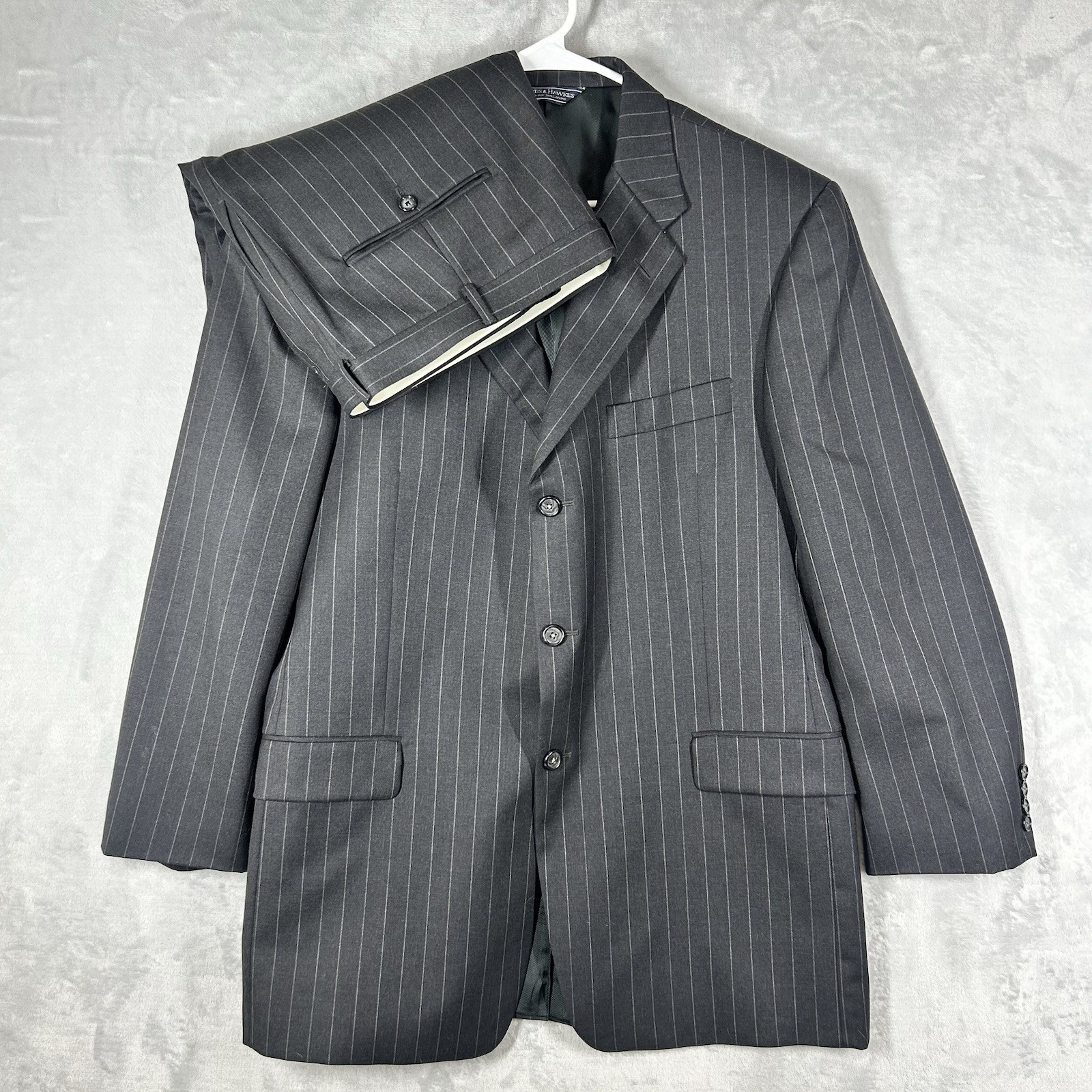 Gieves & Hawkes Savile Row Wool Suit Men\'s Grey Pinstripe Jkt 44R Trs W38\