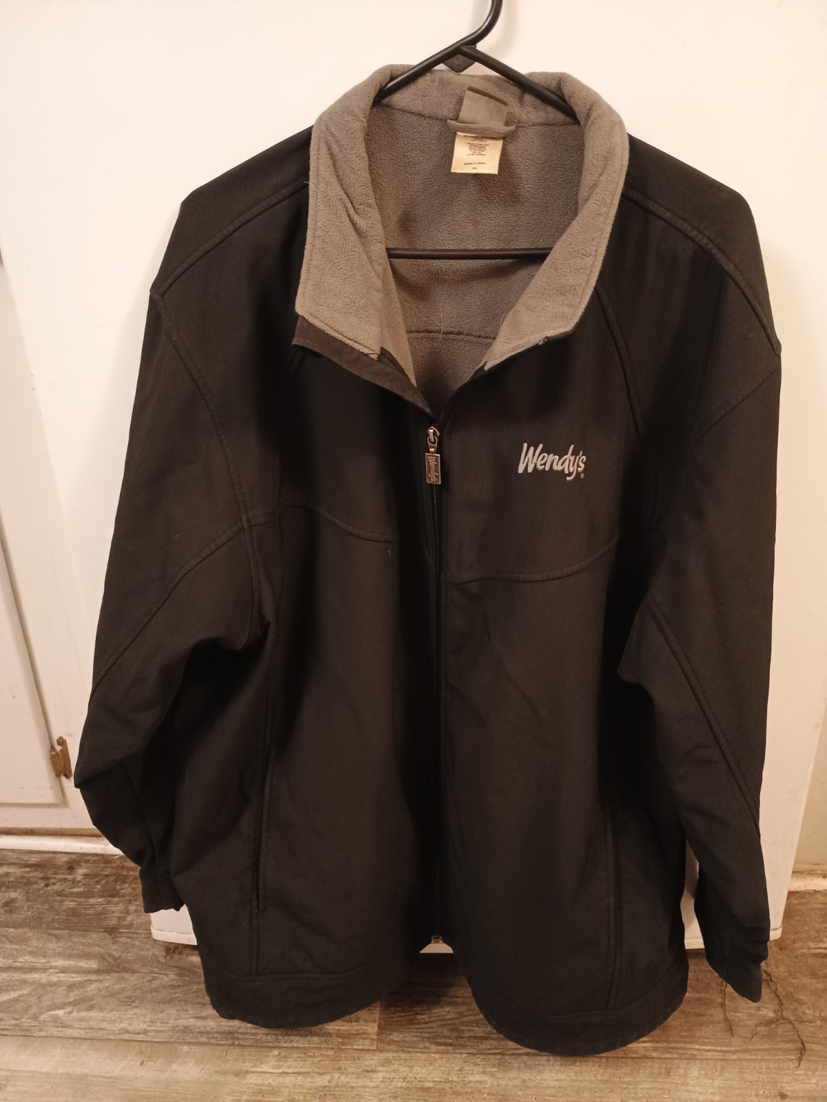 Wendy\'s Soft Shell Jacket By Barco Uniforms Men\'s 3XL Black Zip Up 