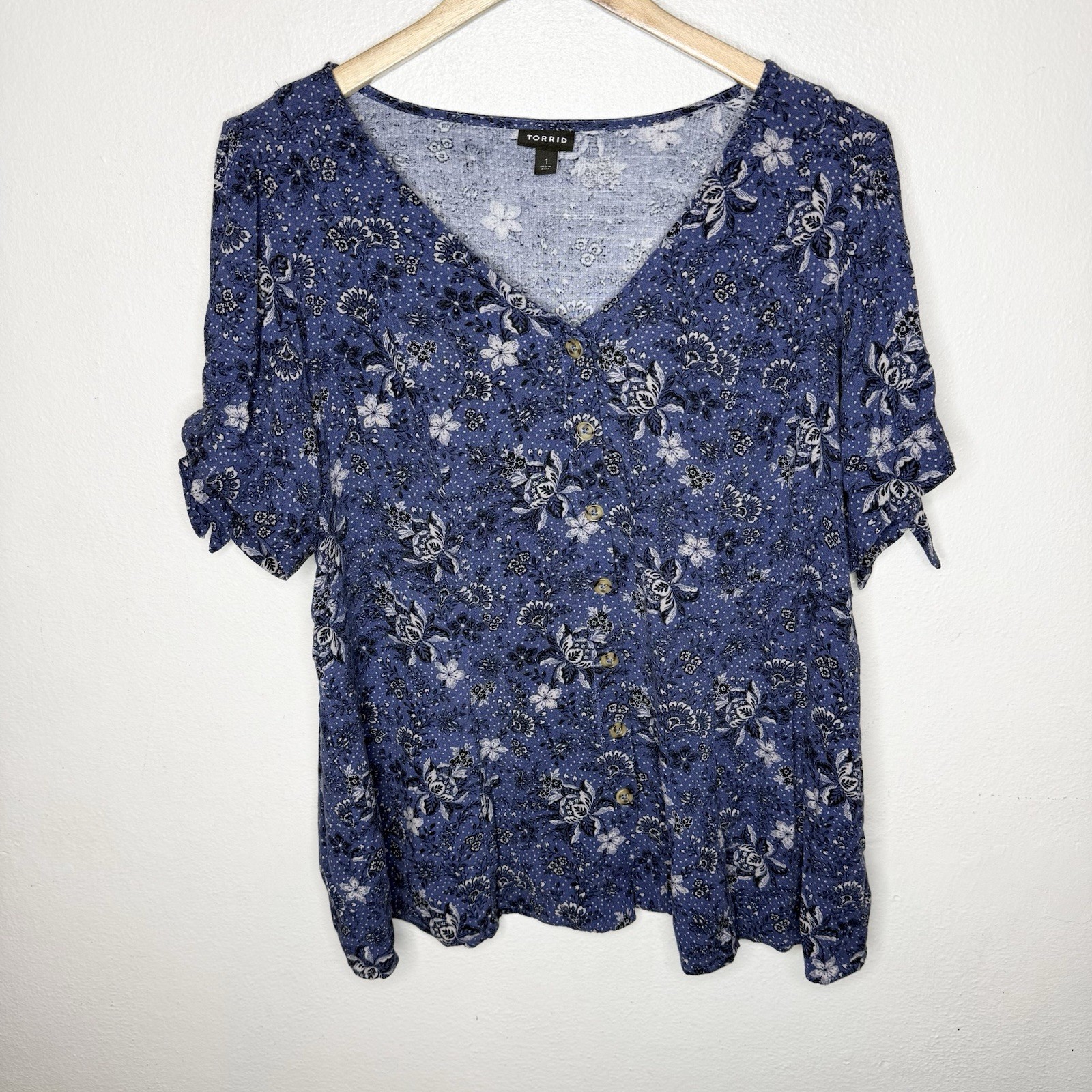Torrid Fit And Flare Rayon Slub Button Up Tie Sleeve Top Women’s 1X Floral Boho