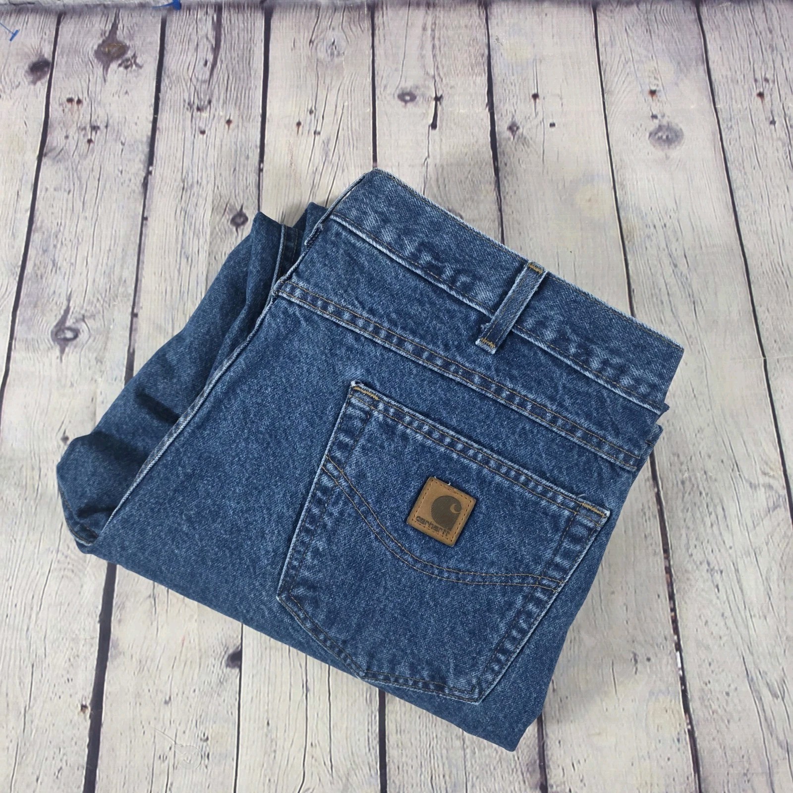 Carhartt Men\'s 38 X 28 Relaxed Fit Straight Leg Medium Wash Blue Denim Jeans 