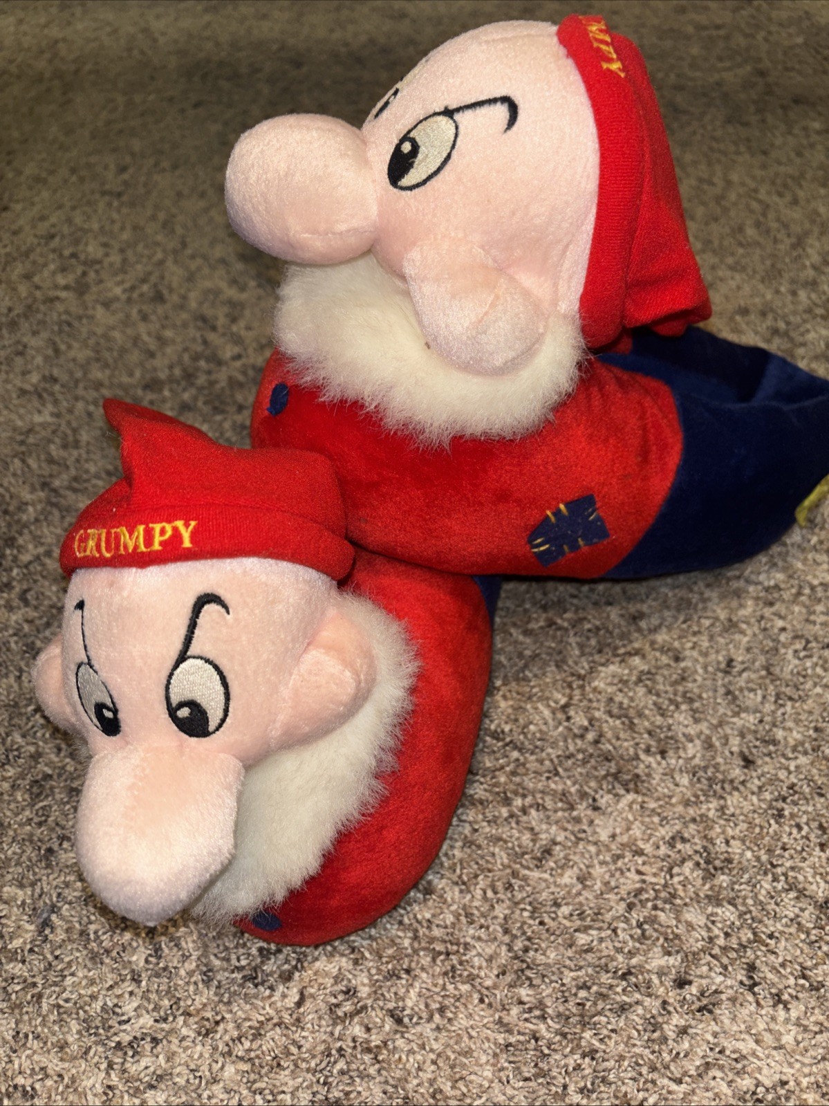 Disney Snow White & the 7 Dwarfs Grumpy Adult 11/12 Slippers.