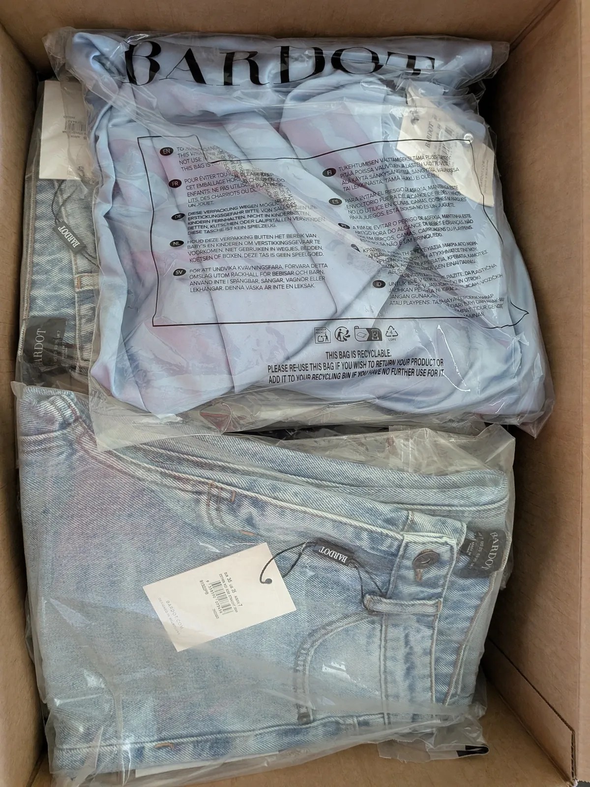 BARDOT BULK WHOLESALE CLOTHING LOT AUSTRALIAN DESIGNER, CLOTHING JACKETS DRESSES