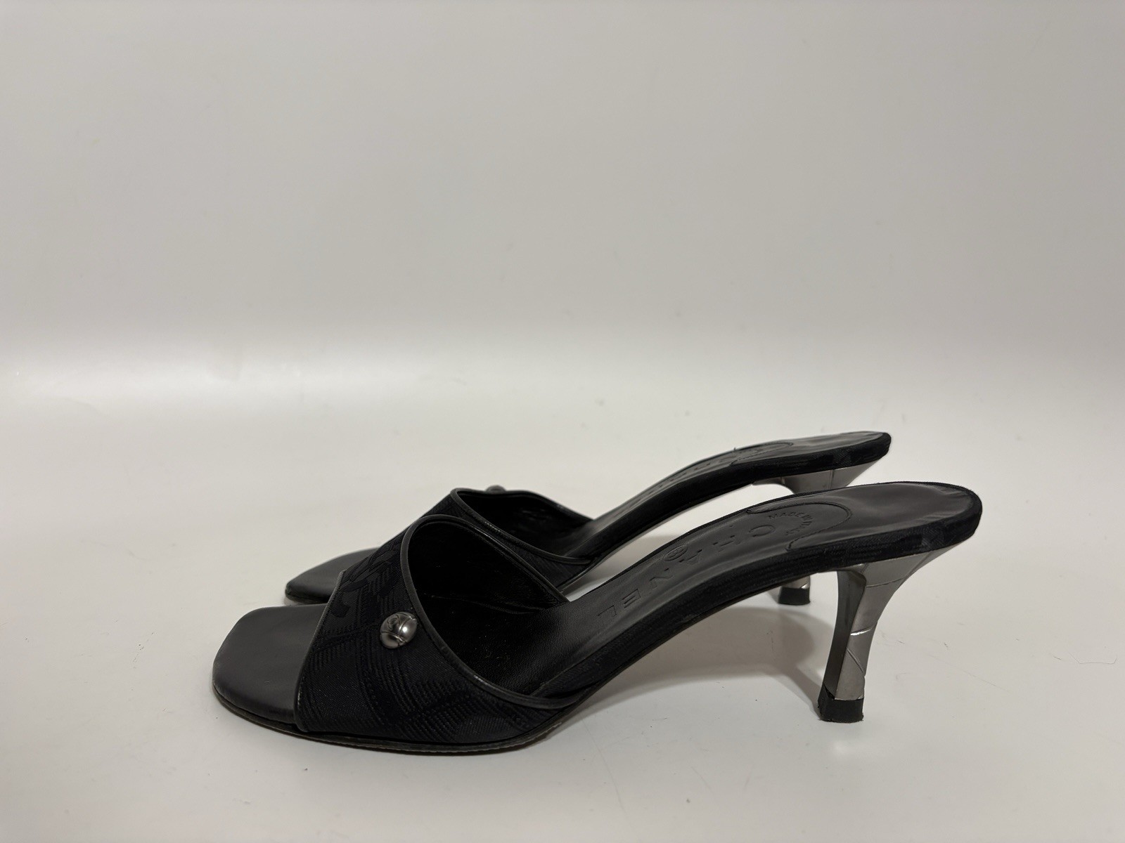 Vtg Chanel Black Nylon Leather Trim Sandal Heels 36