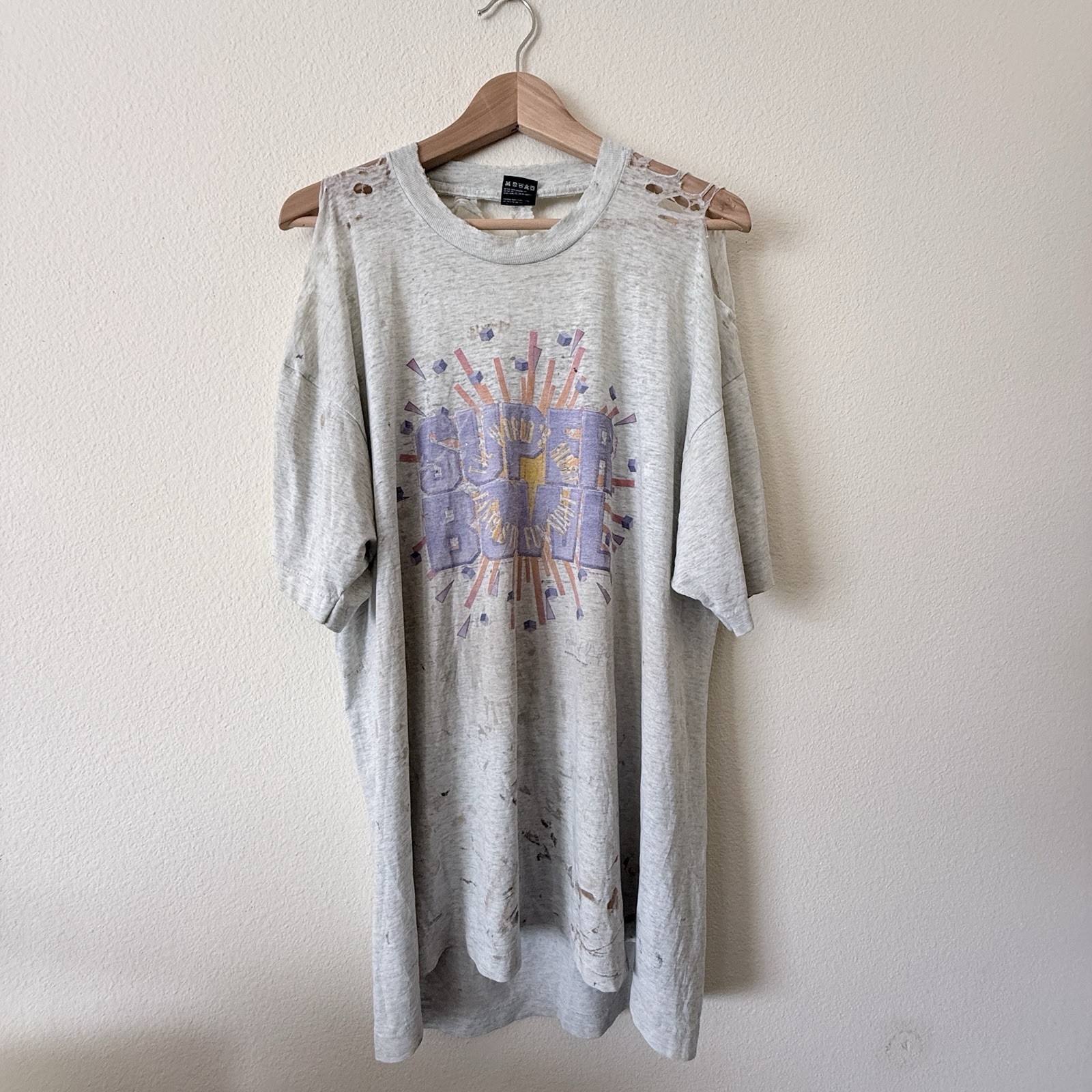 VTG 1994 Super Bowl Super Thrashed Paper Thin Worn T-Shirt Paint Splatter XL