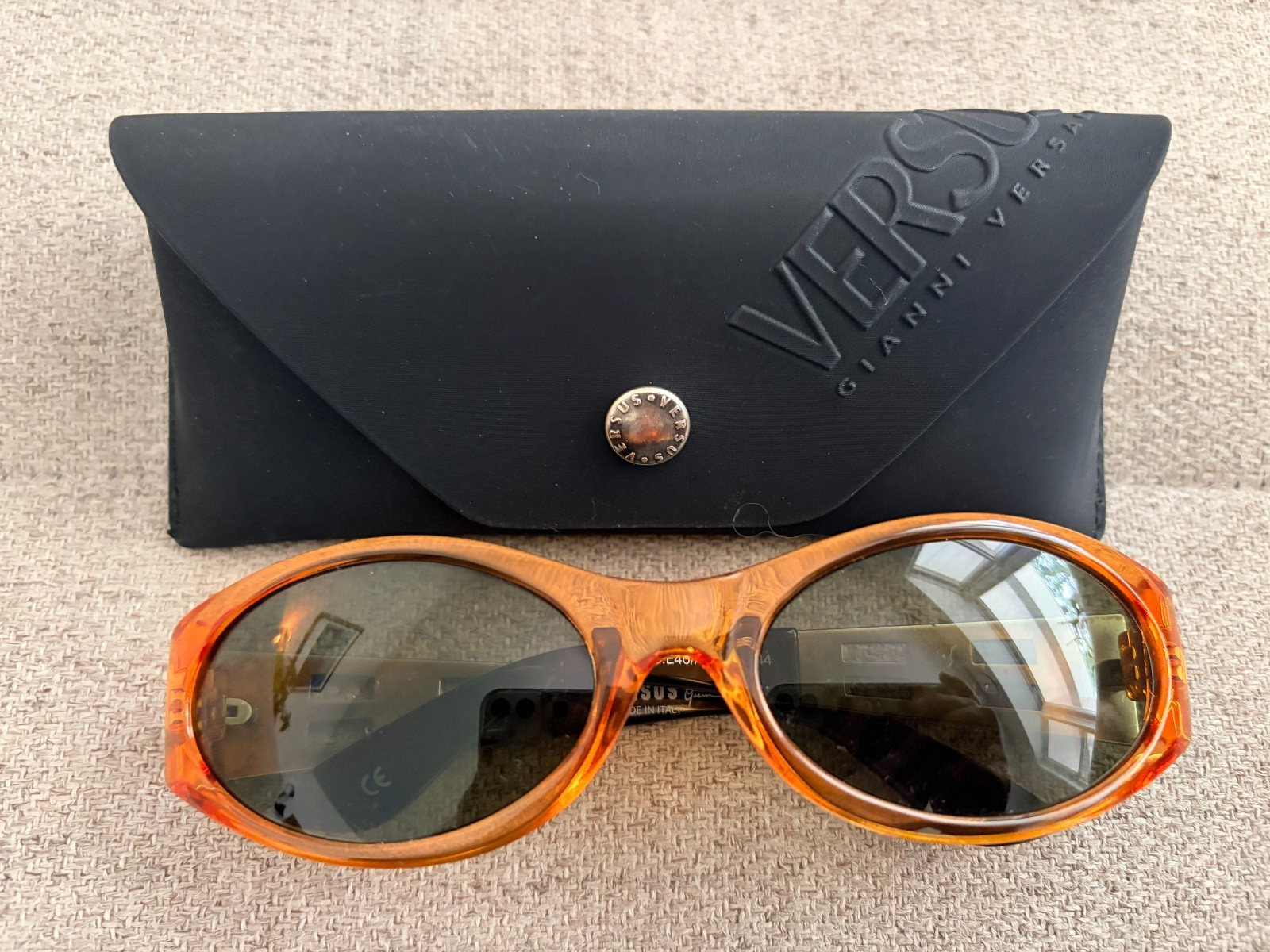 Versus Gianni Versace 1990\'s Vintage Orange Sunglasses Versace MOD E40/A COL 844