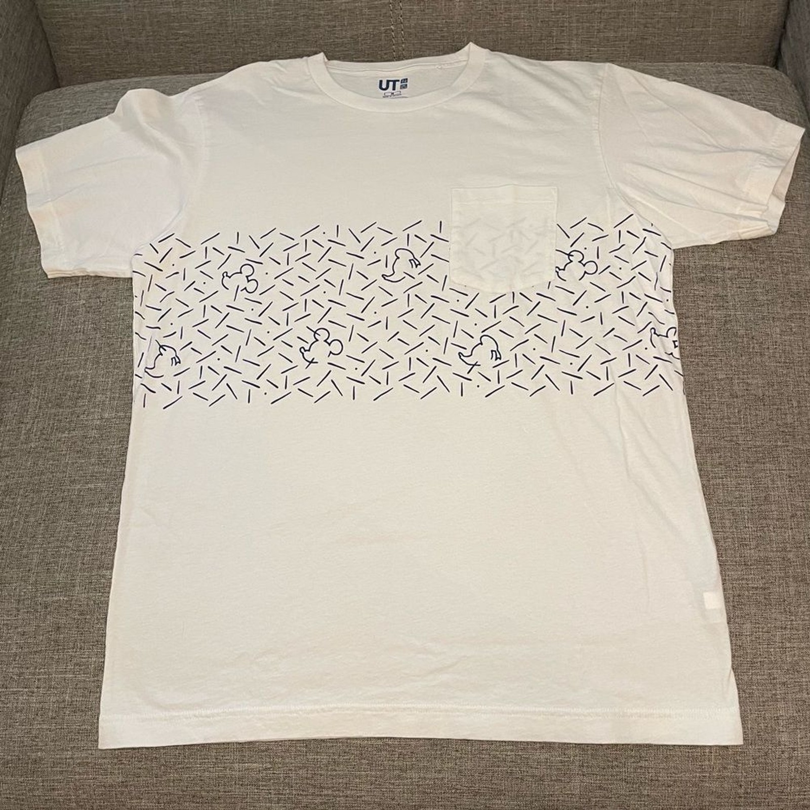Uniqlo x Disney | Mickey & Donald Abstract Pocket Tee | M