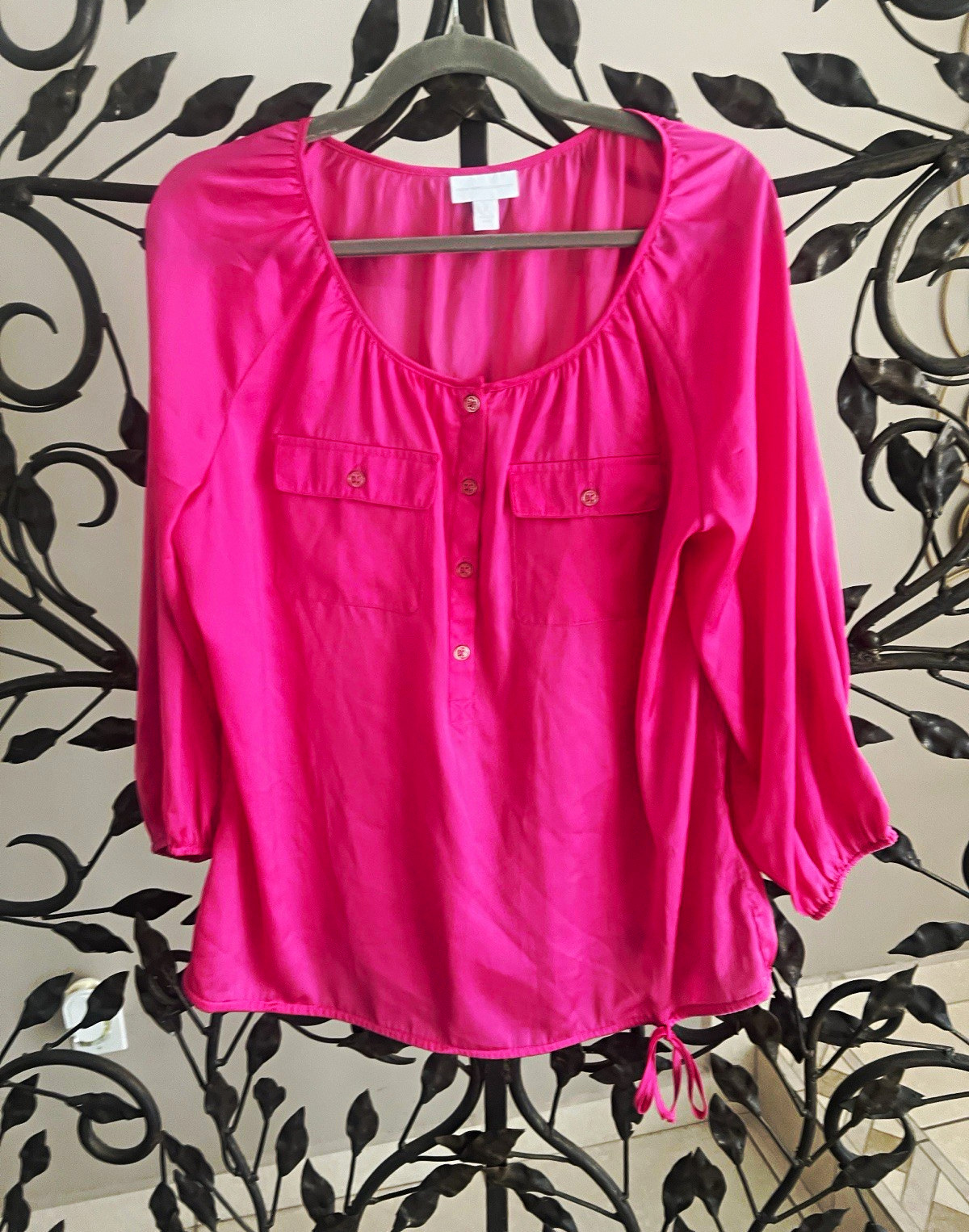 New York & Company Women\'s Pink Solid Button Front Scoop Neck Blouse L