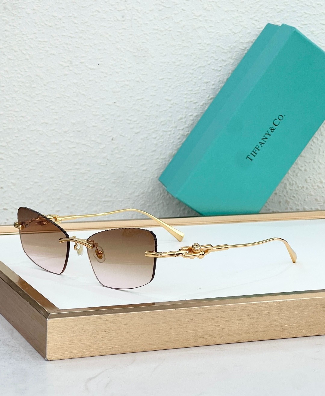 Tiffany & Co TF2043L Rimless Sunglasses Gold Knot Brown Pink Lens 58-18-145