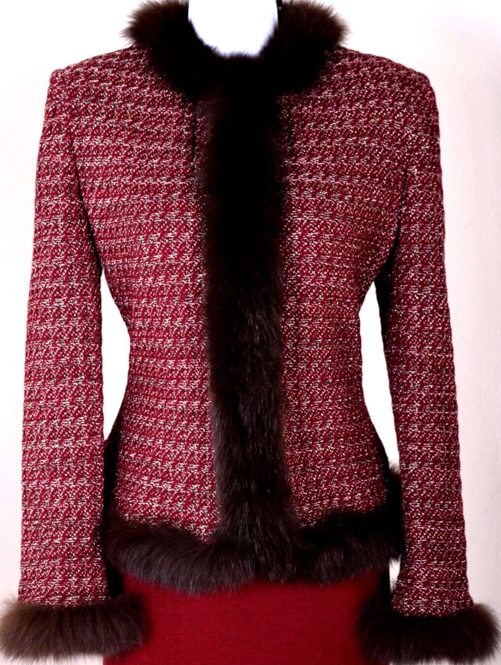 ST.JOHN Women\'s Knit Red Burgundy Metallic Silver Shimmer Fur Trim Jacket Sz 12