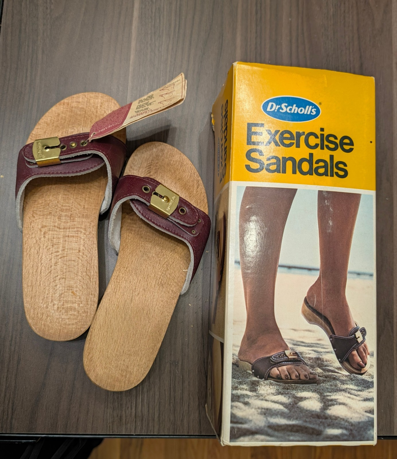 Vintage Dr Scholl\'s Wooden Sandals - size 4 NIB
