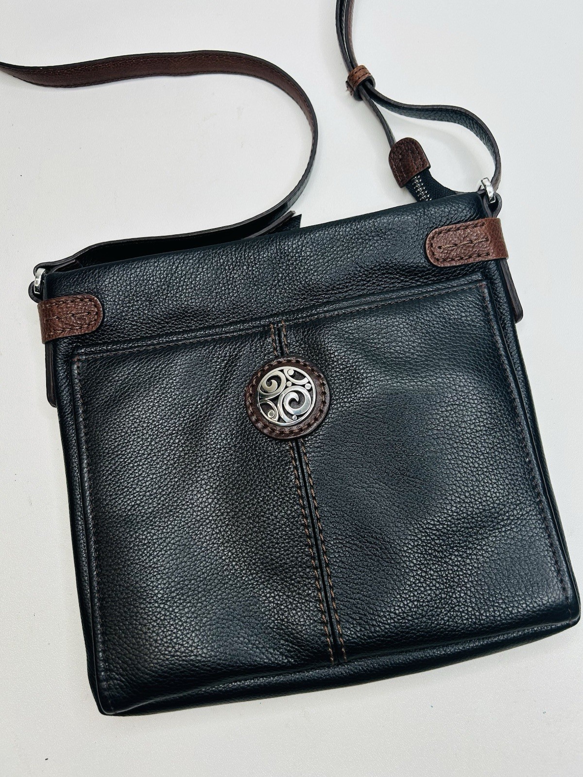 BRIGHTON London Groove Selena Crossbody Organizer Black Leather Shoulder Bag