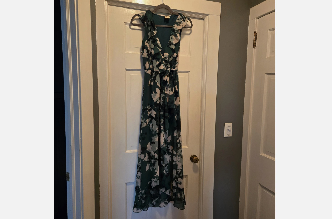 Japna XS Women\'s Maxi Dress Sleeveless V-Neck Tie Waist Green Floral Print