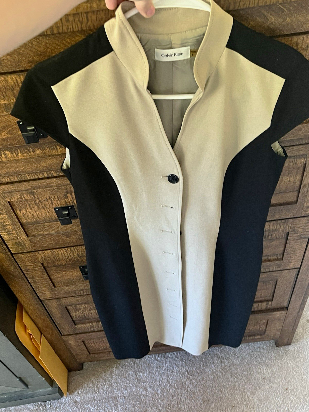 Calvin Klein Women’s Colorblock Beige/Black Button Front Collared Dress 6