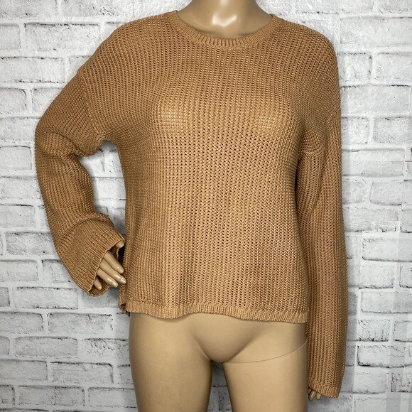Lululemon Easy Embrace Long Sleeve Sweater tan xs/s