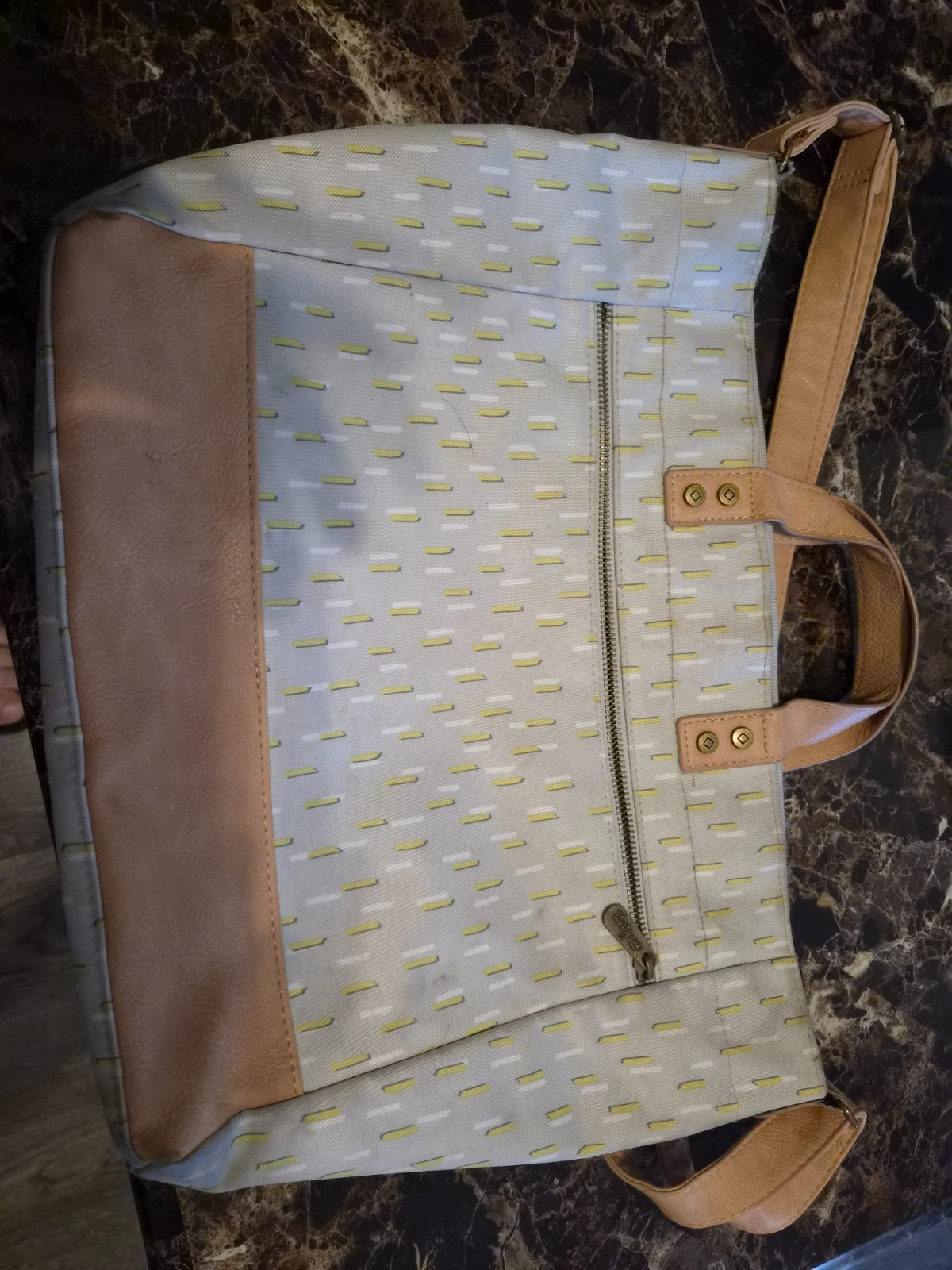 Thirty-One Step Up Tote Dancing Dash Pattern