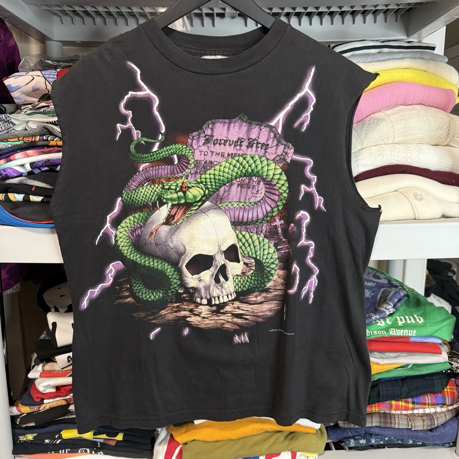 Vtg American Thunder Forever Free Snake Skull All Over Shirt Travis Scott Large