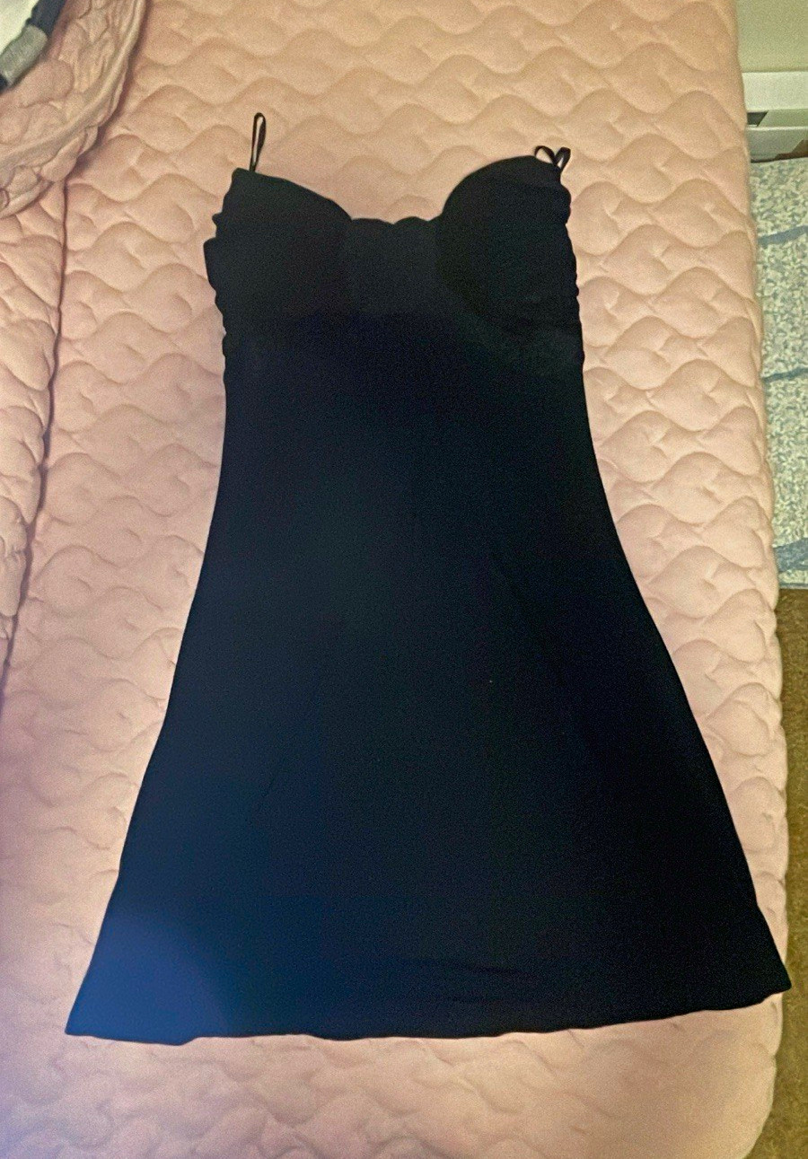 LE CHATEAU Black Solid Lace Accent Sweetheart Spaghetti Strap Mini Dress S/P