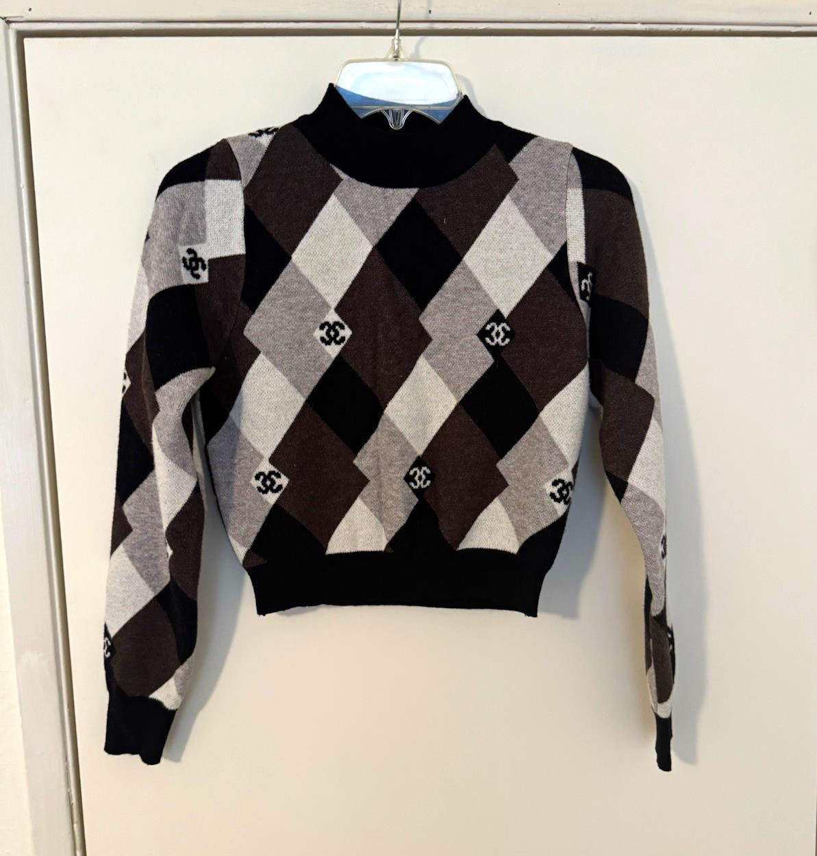 CHANEL VINTAGE LADIES  ARGYLE WOOL CASHMERE KNIT SWEATER  SIZE XS  EUC