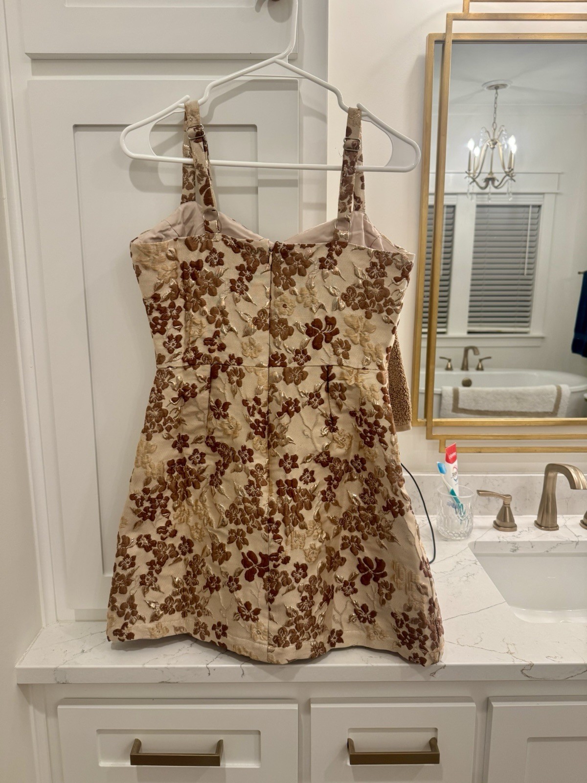 B. Right Boutique Floral Mini Dress Homecoming Formal Size Small