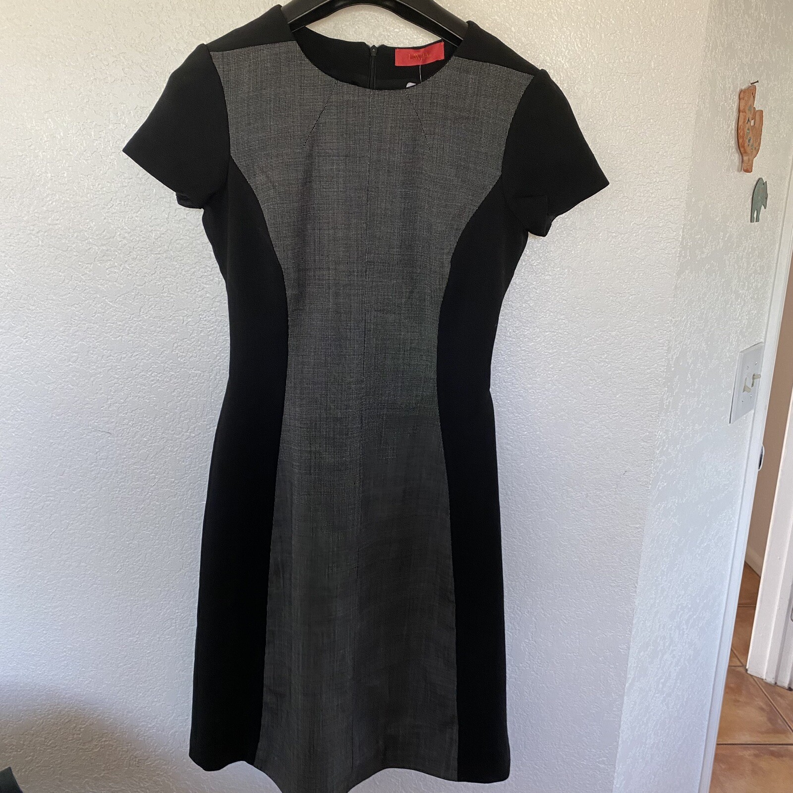 LaVia 18 Wool Blend Sleeve Zip Back Sheath Lined Dress Size Italy 40 NWT $498