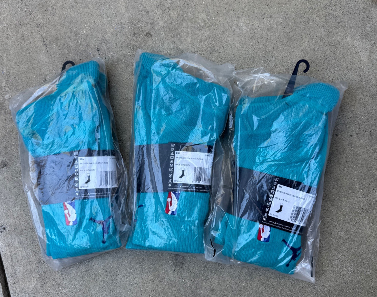 Nike NBA Power Grip Crew Socks Teal (3 Pairs) Jumpman Sz 2XL Charlotte Hornets