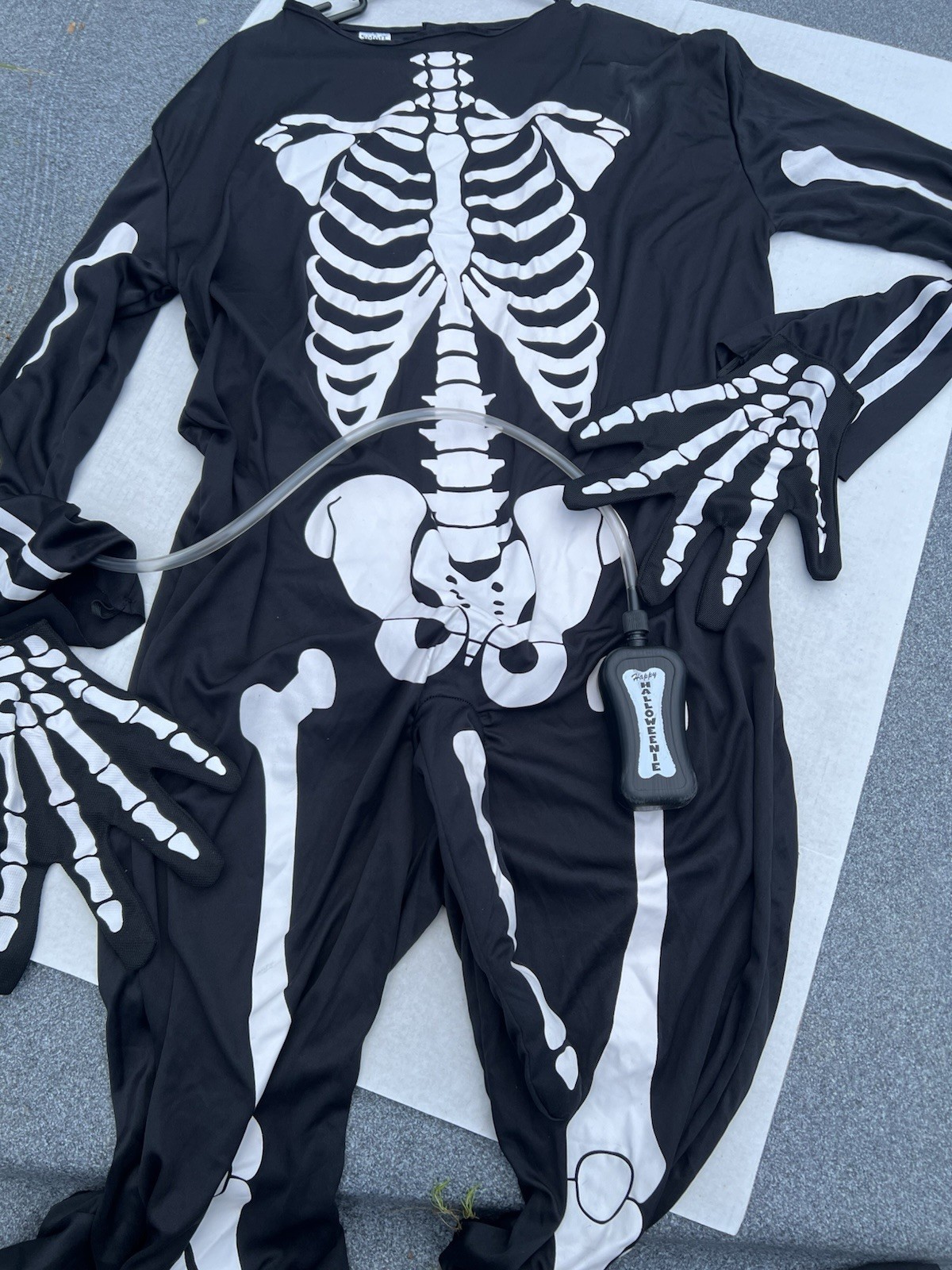 Spirit Skeleboner Adult Skeleton Costume Pump Inflatable Gag Gloves One Size
