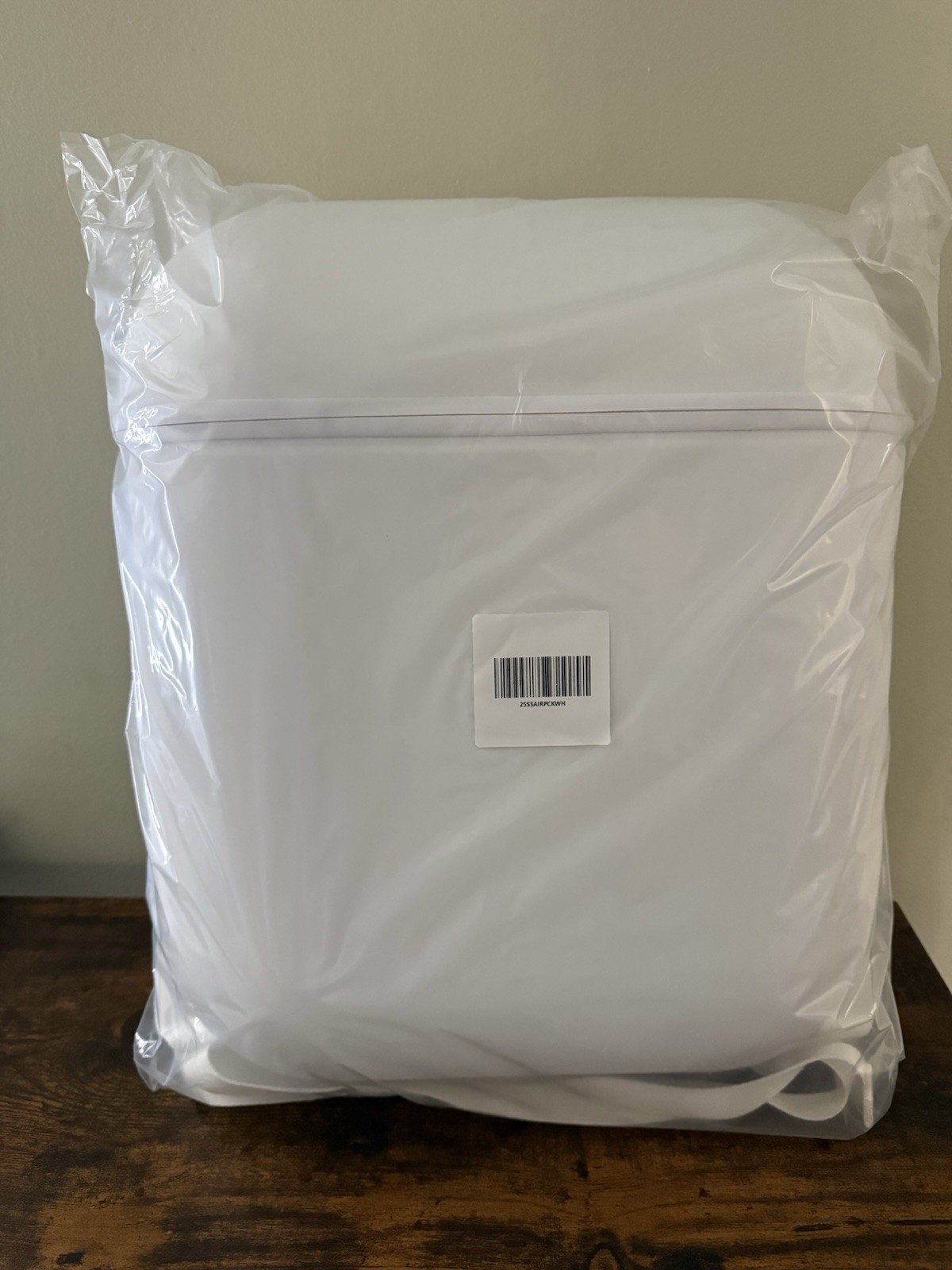 BRAVEST STUDIOS - AIRPACK BACKPACK | WHITE | IN HAND - NEW