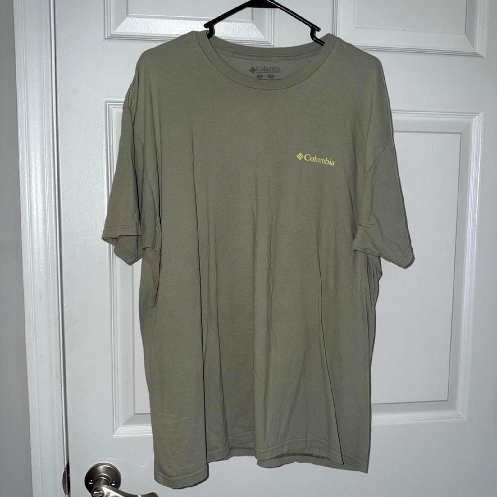 Columbia-sportswear Men\'s Green and Khaki T-shirt