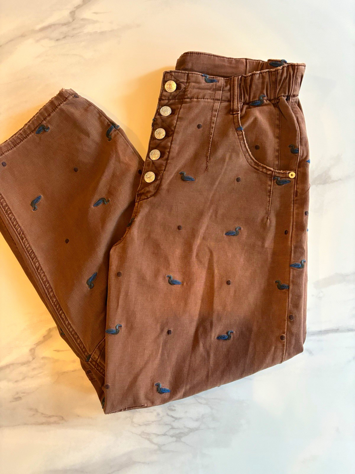 Anthropologie Pilcro The Arch Brown Bird Embroidered barrel fit Pants 28