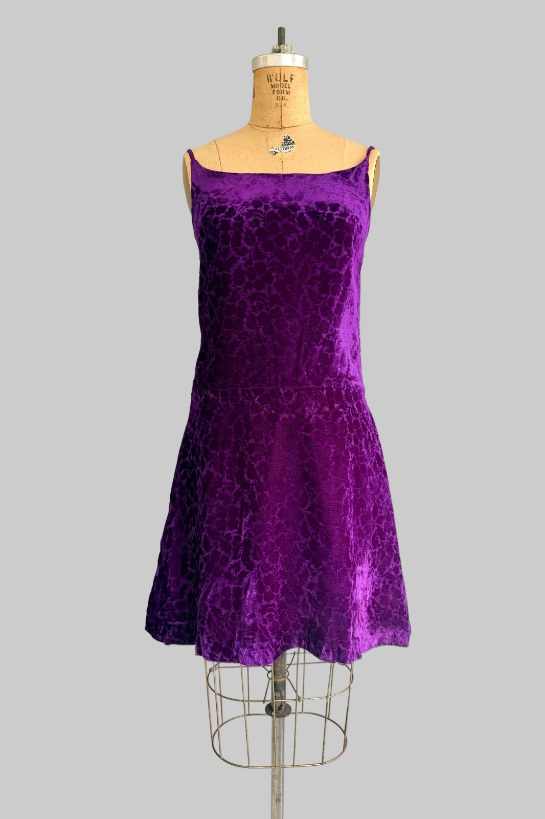 Vintage 1970s Young Edwardian Velvet Dress