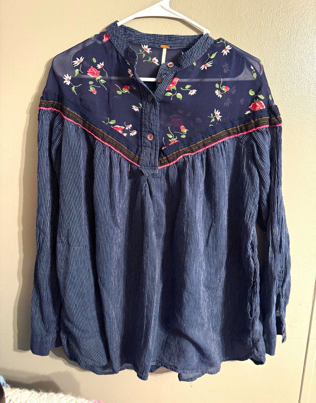 Free People Blue Floral Embroidered Collared Button Front Long Sleeve Blouse S