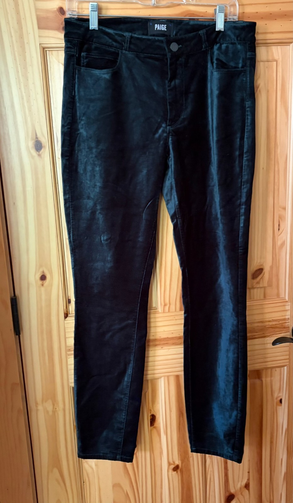 Women\'s Paige Verdugo Ultra Skinny Velvet Jeans in Christmas Green Size 30