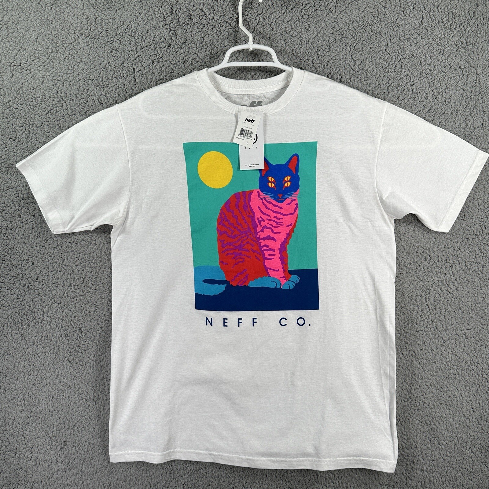 Neff Mens L Cat Craze T-Shirt Rare White Graphic Print Skater Streetwear NEW
