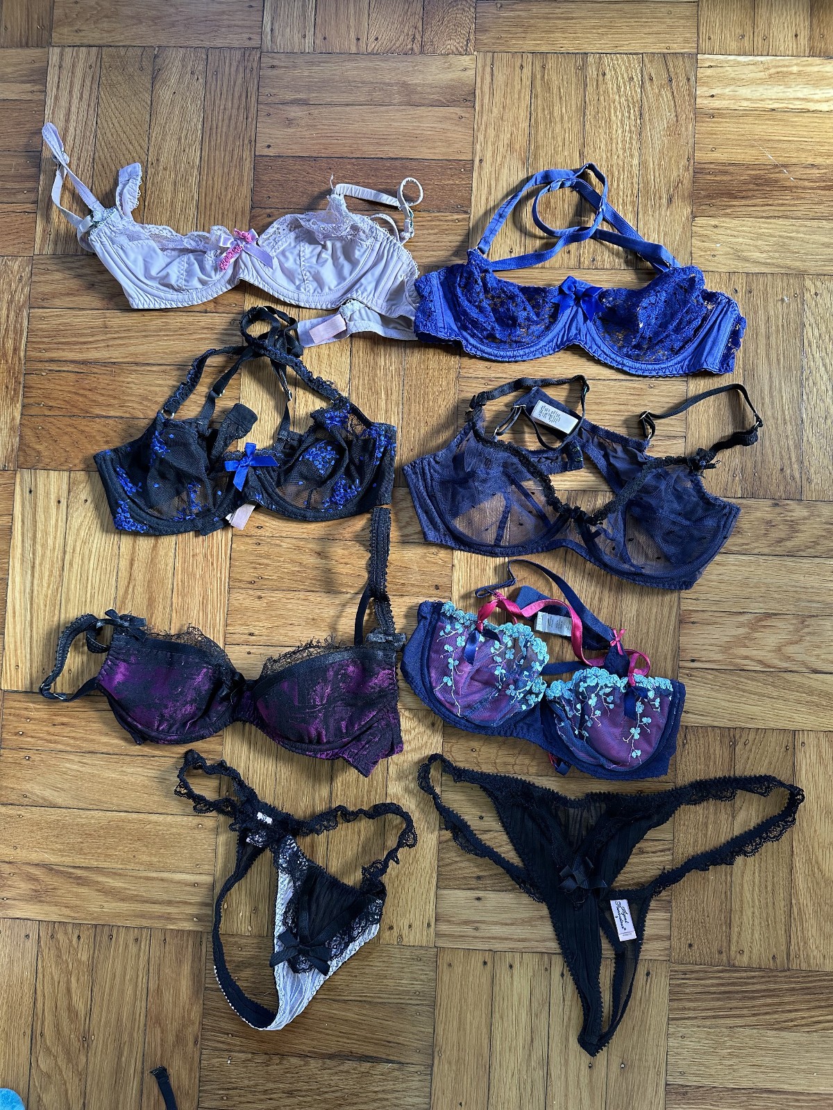 Amazing Huge Lot Vintage Agent Provacateur Bras and Thongs 32C / 34 C / 34 B / 3