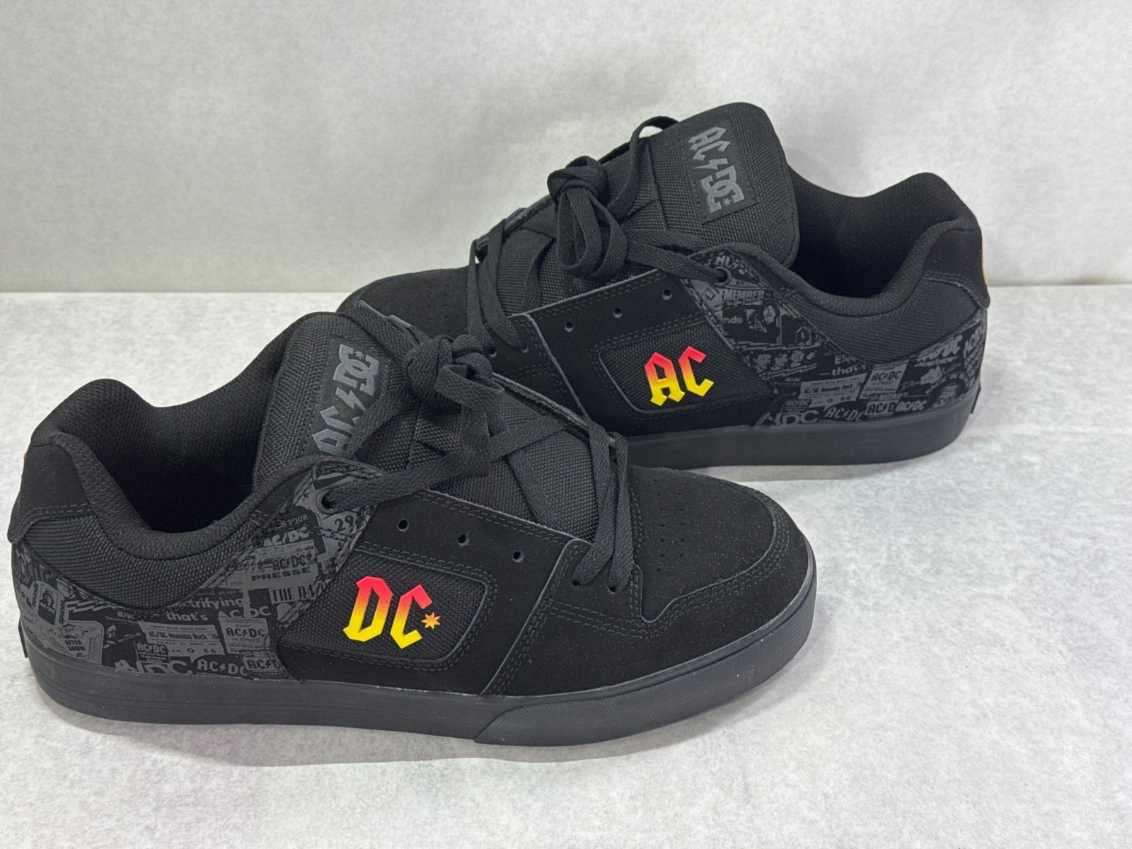 DC SHOES PURE AC/DC BLACK MENS SIZE 11 NEW IN BOX NIB