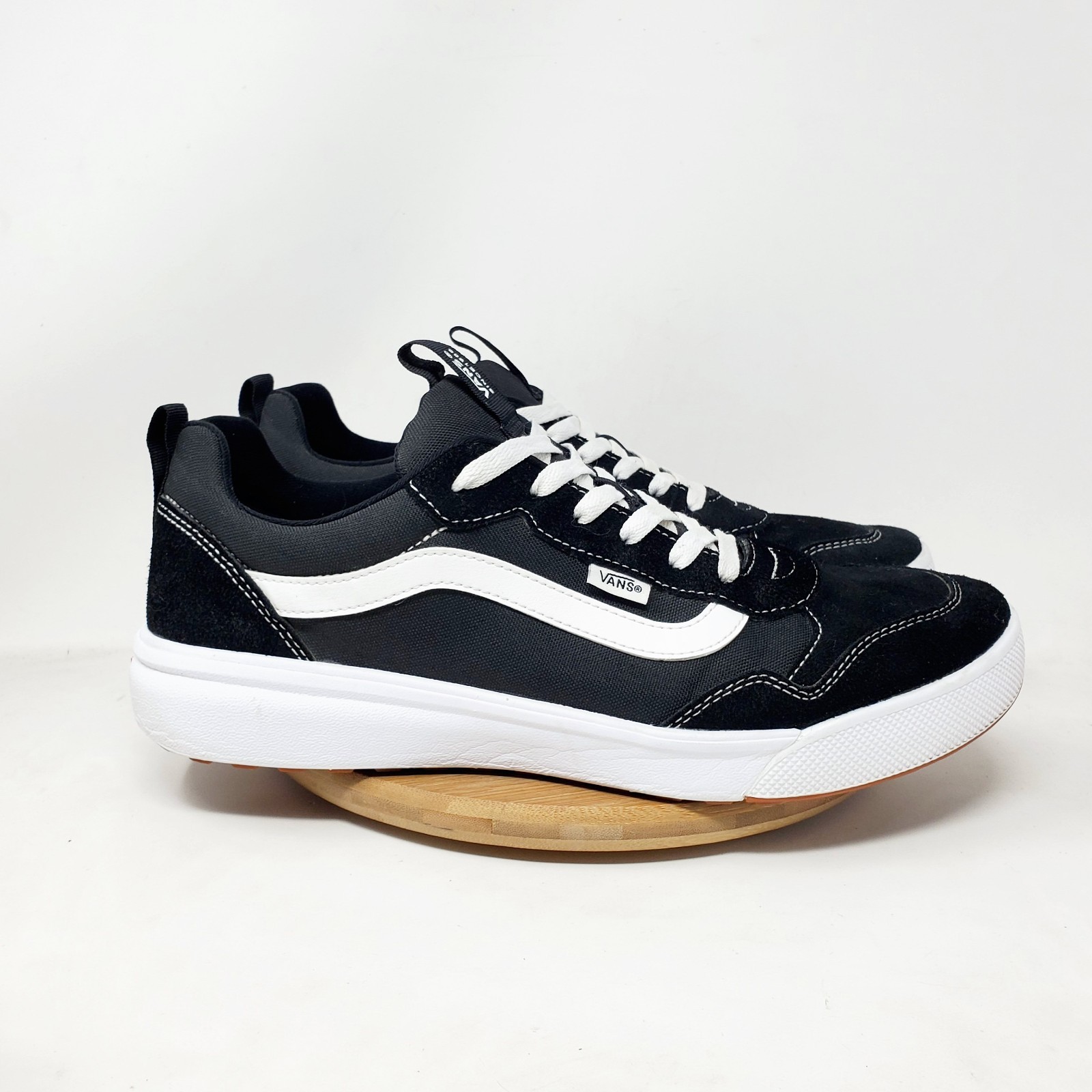 Vans UltraRange EXO Shoes Mens 12 Black Lace Up Low Sneaker