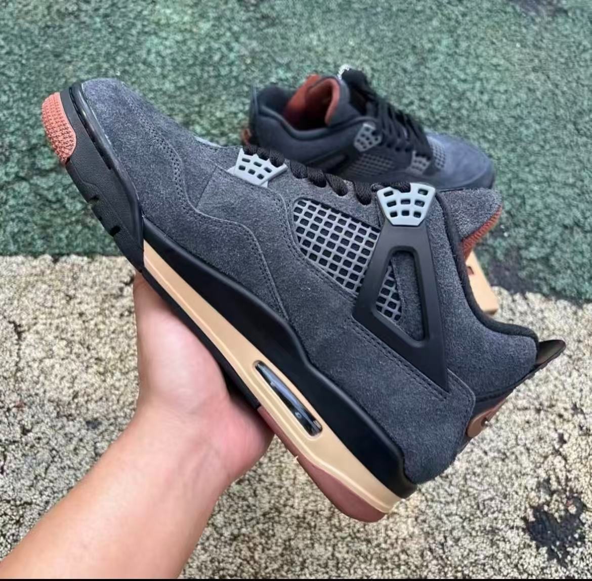 Air Jordan 4 London Black Suede Gum Bottom Retro Basketball Sneakers
