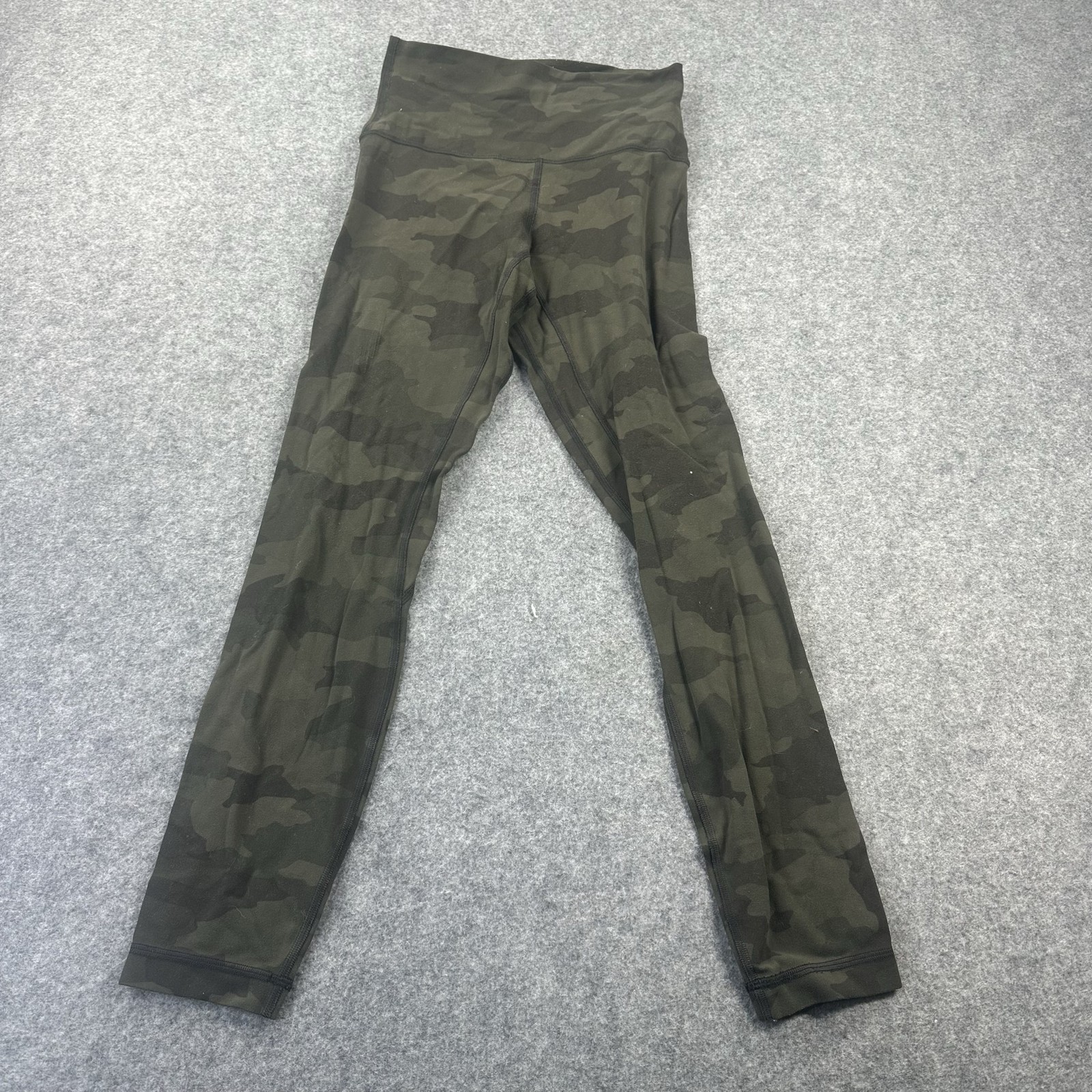 Lululemon Pants Womens 4 Green Camo Ankle Leggings Side Pocket Yoga Gym Athletic