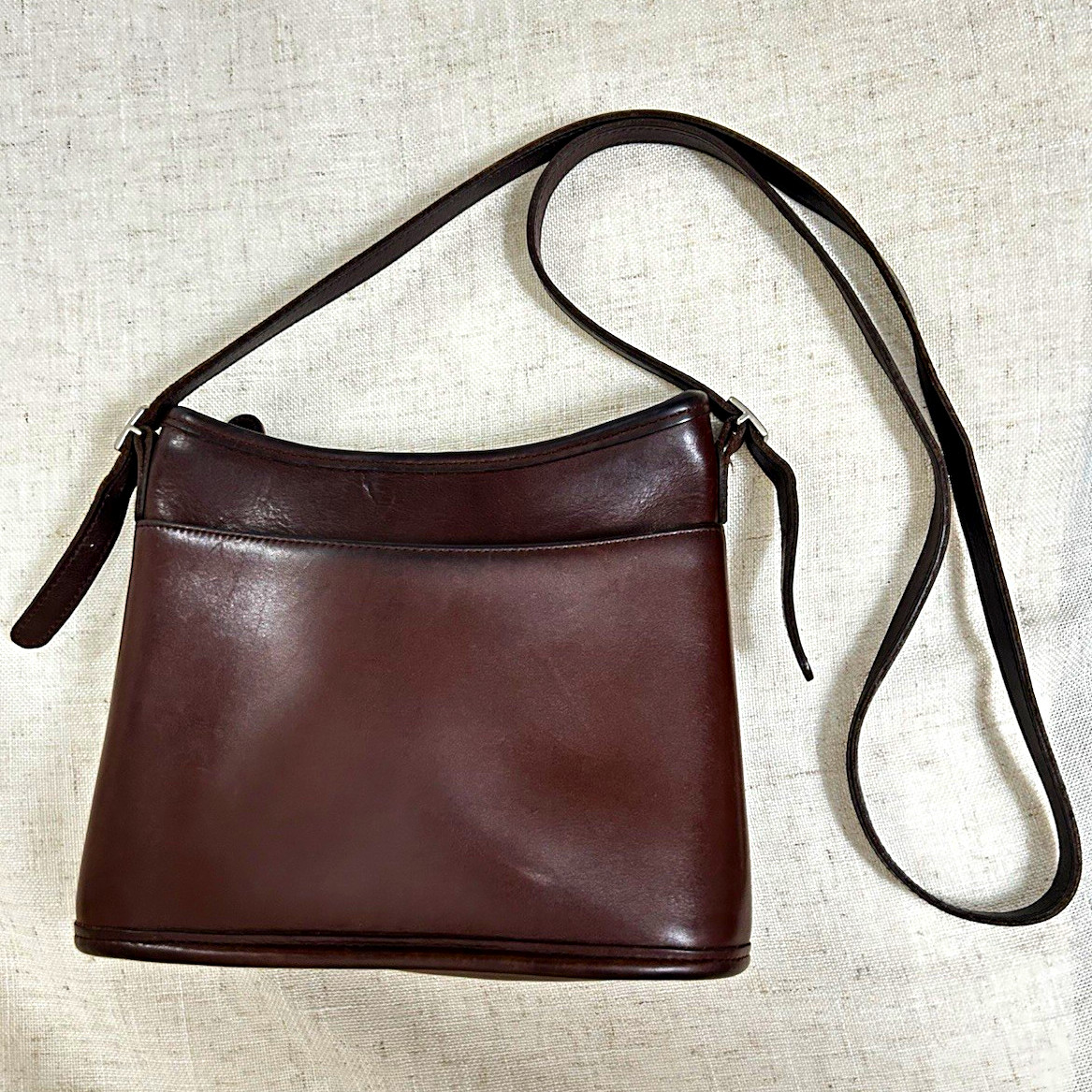 Vintage Coach Mambo 9062 Brown Leather Crossbody Bag Made in USA