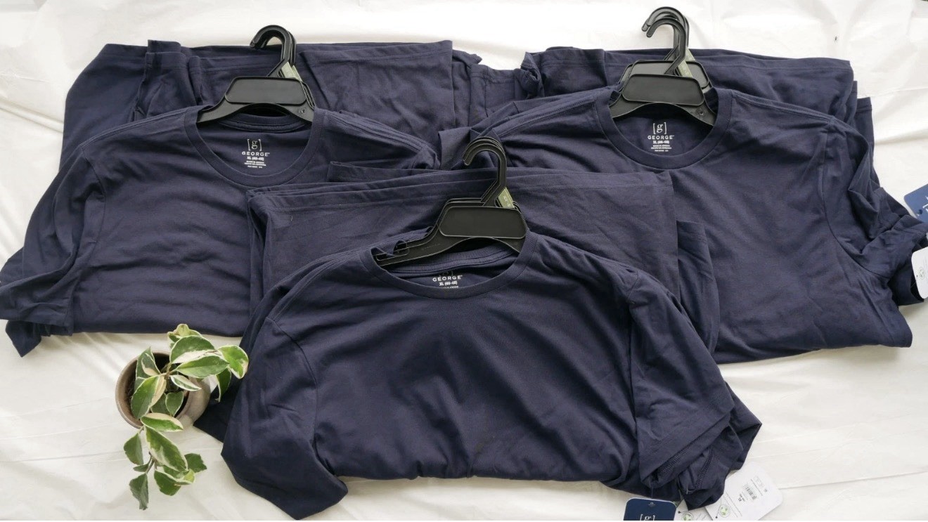 (Box Of 12)NWT George Men\'s XL Crew Neck Navy TShirt