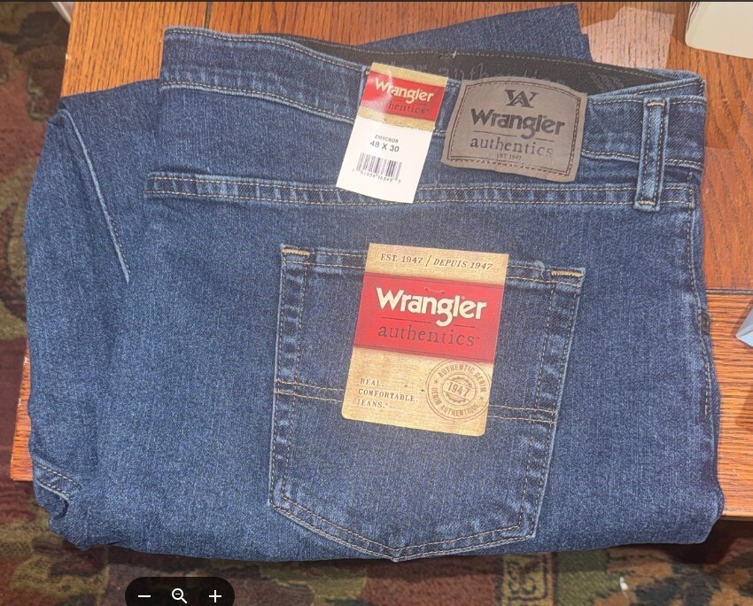 Brand New Wrangler Mens Jeans 48x30 ZM1CSDS ( 2 pairs)  Comfort stretch Denim