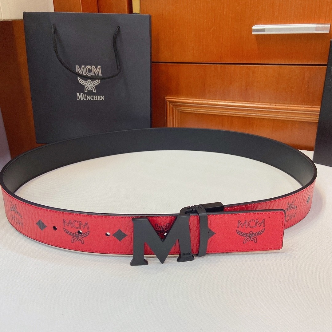 MCM Adjustable Red and Black Reversible Belt with Black Buckle
